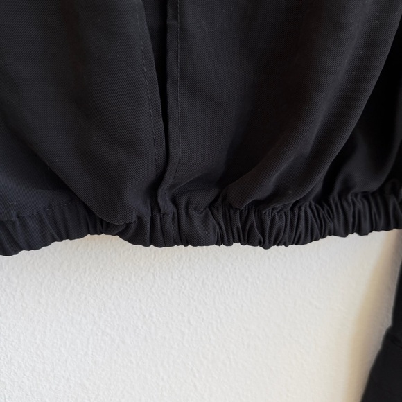 Zara Women's Black Cropped Jacket - Picture 6 of 8